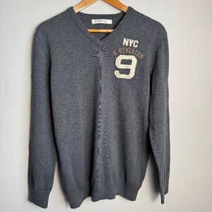 Old Navy Women's L NVC Long Sleeve‎ Sweater Lightweight Division 9 Gray V-Neck